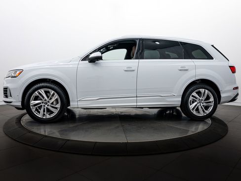 Used 2021 Audi Q7 3.0T Premium image 6