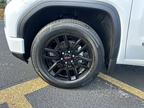 Used 2022 GMC Sierra 1500 Elevation image 9