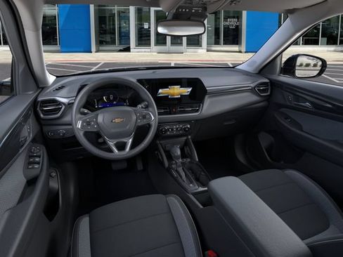 New 2026 Chevrolet TrailBlazer LT w/ Convenience Package FWD image 15