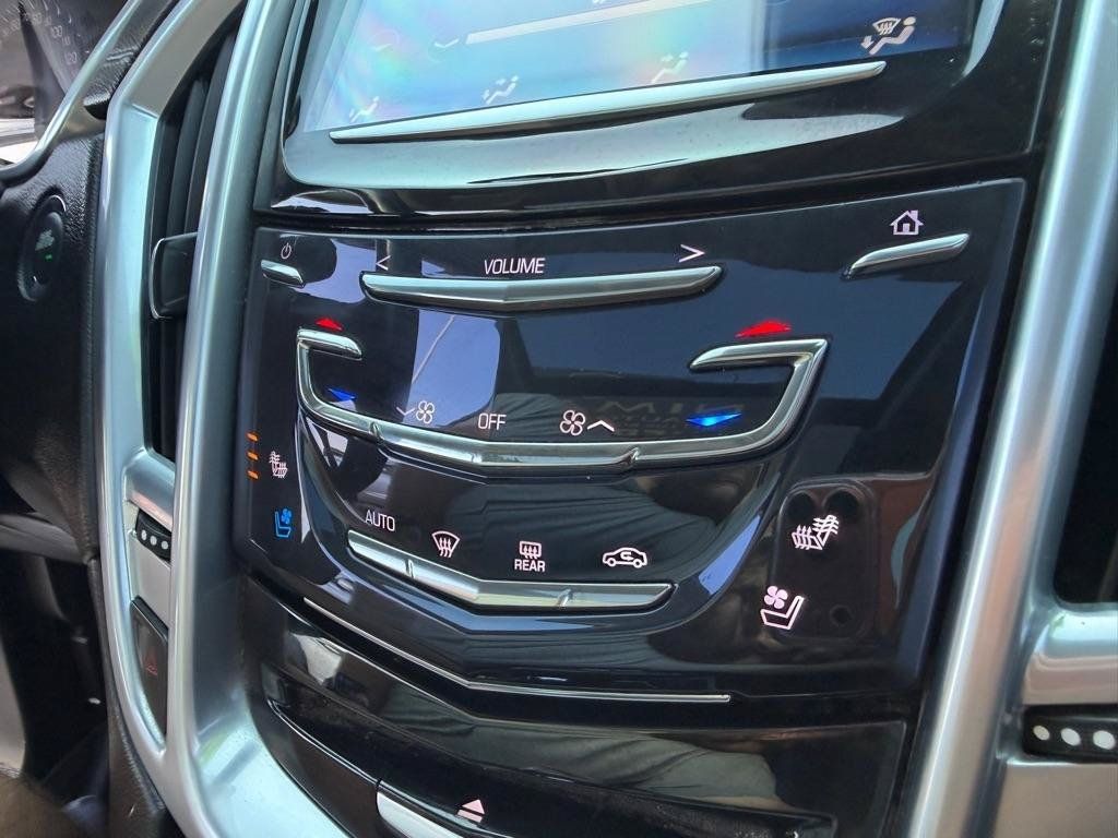 Used 2013 Cadillac SRX Premium FWD image 46