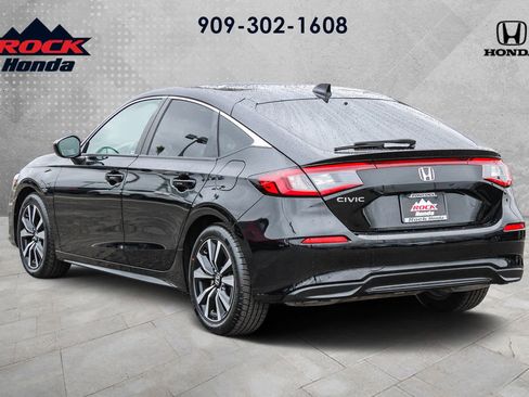 Certified 2024 Honda Civic EX-L image 6