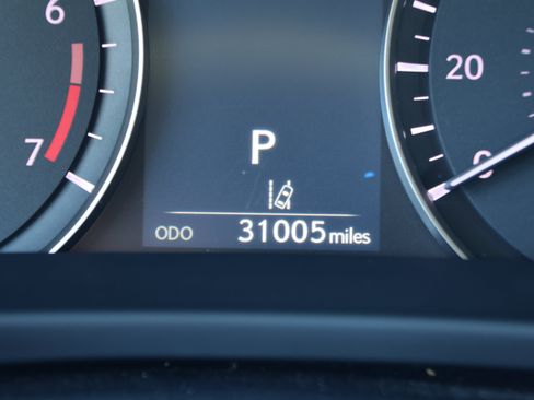 Used 2021 Lexus RX 350L FWD w/ Premium Package image 20