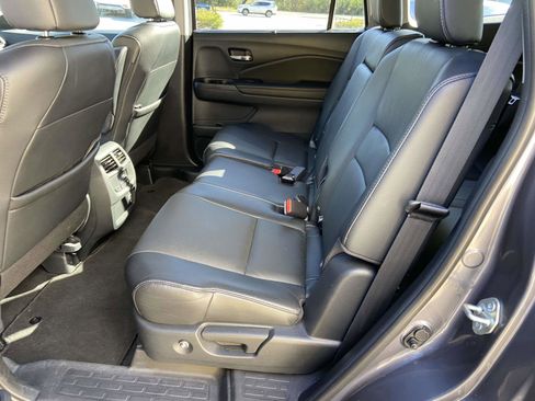 Used 2021 Honda Pilot Special Edition image 9