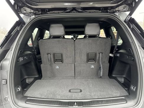 New 2025 Jeep Grand Cherokee L Altitude image 31