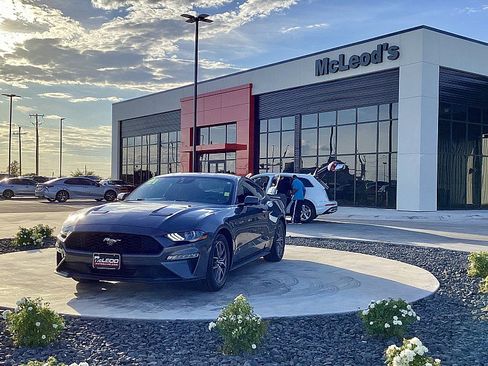 Used 2021 Ford Mustang Coupe image 1