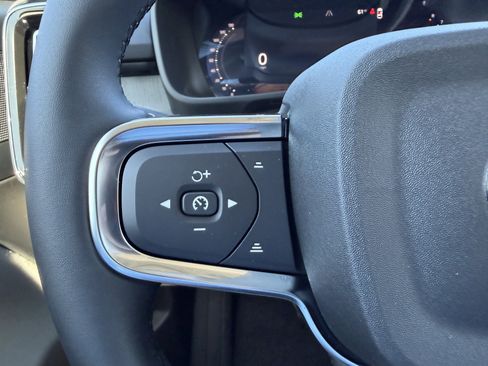 New 2026 Volvo XC40 B5 Plus w/ Climate Package image 29