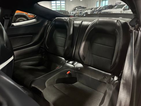 Used 2021 Ford Mustang Shelby GT500 w/ Technology Package RWD image 17