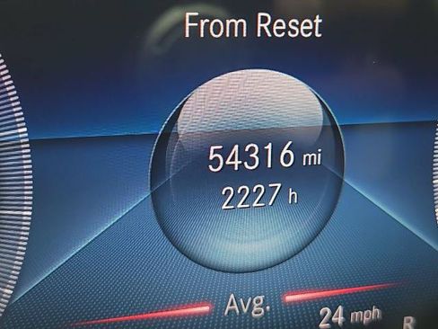 Used 2021 Mercedes-Benz CLA 250 image 25