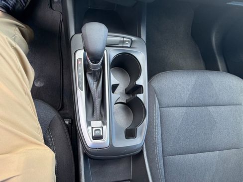 Certified 2025 Chevrolet Trax LS FWD image 3