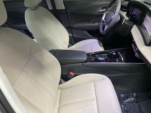 New 2026 Audi Q3 quattro 2.0T AWD/4WD image 8