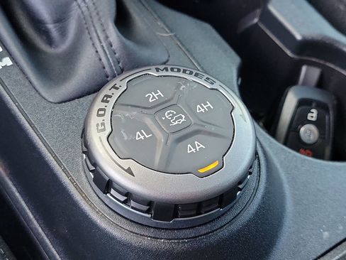 Used 2023 Ford Bronco 2-Door w/ Sasquatch Package image 26