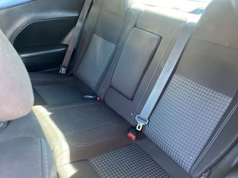 Used 2018 Dodge Challenger R/T RWD image 12