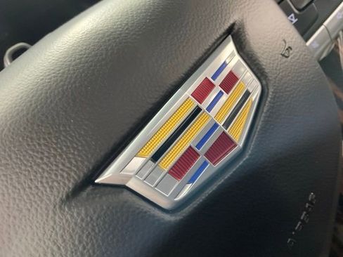 Certified 2024 Cadillac Escalade ESV Premium Luxury image 44