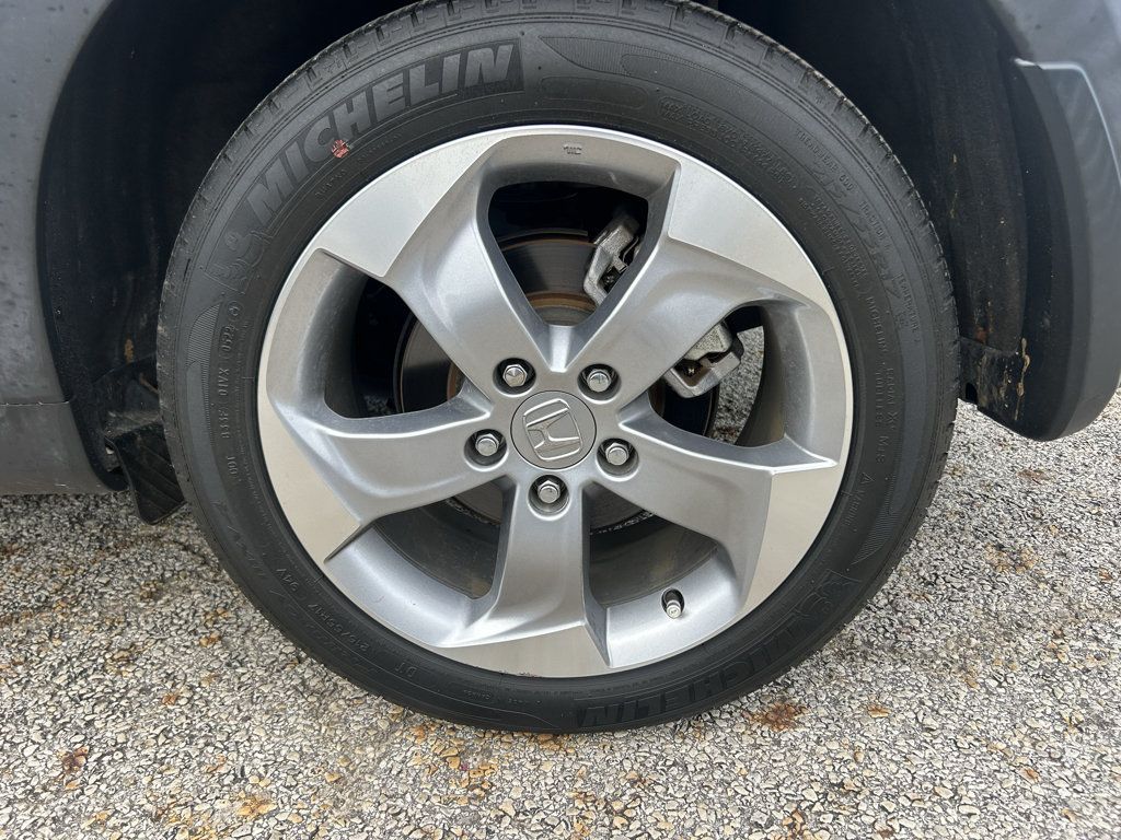 Used 2022 Honda HR-V LX image 9