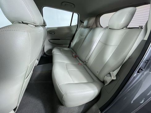 Used 2015 Nissan Leaf SV w/ LED & Quick Charge Package image 23