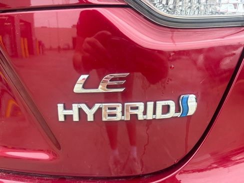 Used 2023 Toyota Corolla LE FWD image 29