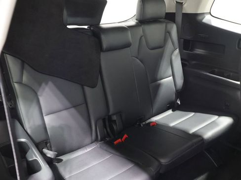 Used 2025 Kia Telluride S AWD/4WD image 22