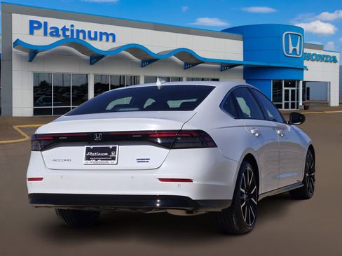 New 2025 Honda Accord Touring image 5