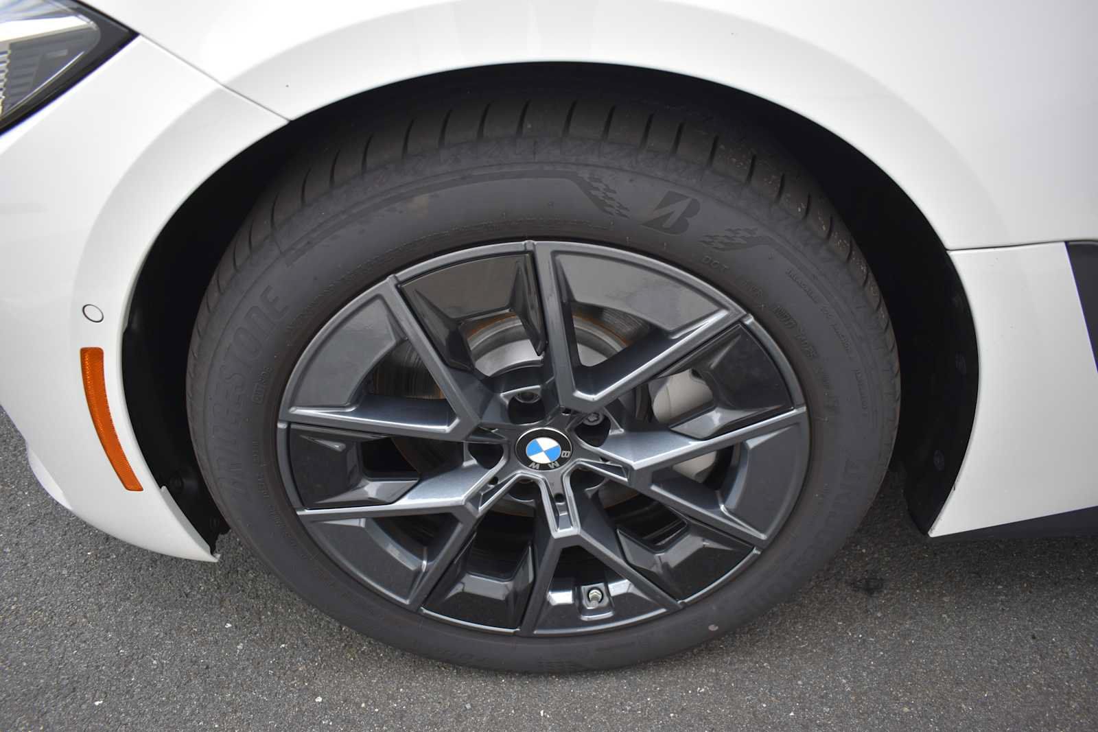 Used 2026 BMW i4 xDrive40i w/ Premium Package AWD/4WD image 22