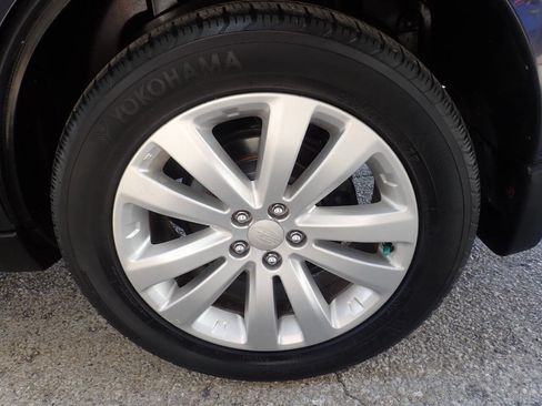 Used 2013 Subaru Forester 2.5X Premium w/ Popular Pkg 3 image 35