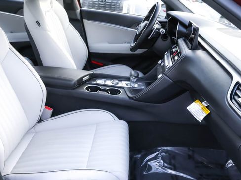 Used 2026 Genesis G70 3.3T Sport Prestige image 32