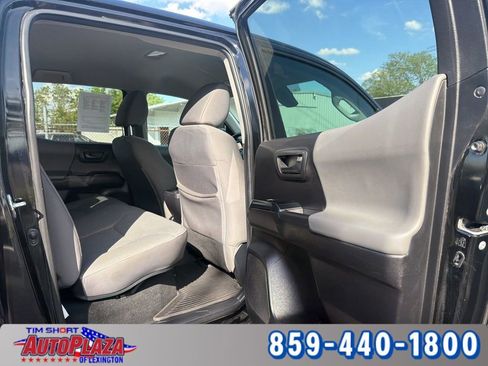 Used 2023 Toyota Tacoma SR AWD/4WD image 14
