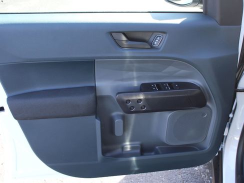 New 2025 Ford Maverick XL w/ Equipment Group 101A image 17