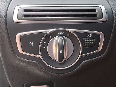 Certified 2021 Mercedes-Benz C 300 4MATIC Sedan image 22