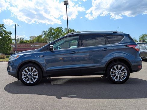 Used 2018 Ford Escape Titanium AWD/4WD image 9