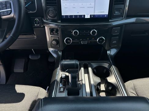 Used 2022 Ford F150 XLT w/ Equipment Group 302A High AWD/4WD image 18