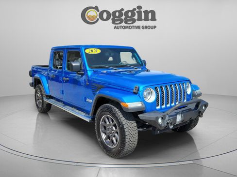 Used 2021 Jeep Gladiator Overland w/ Popular Equipment Package image 5