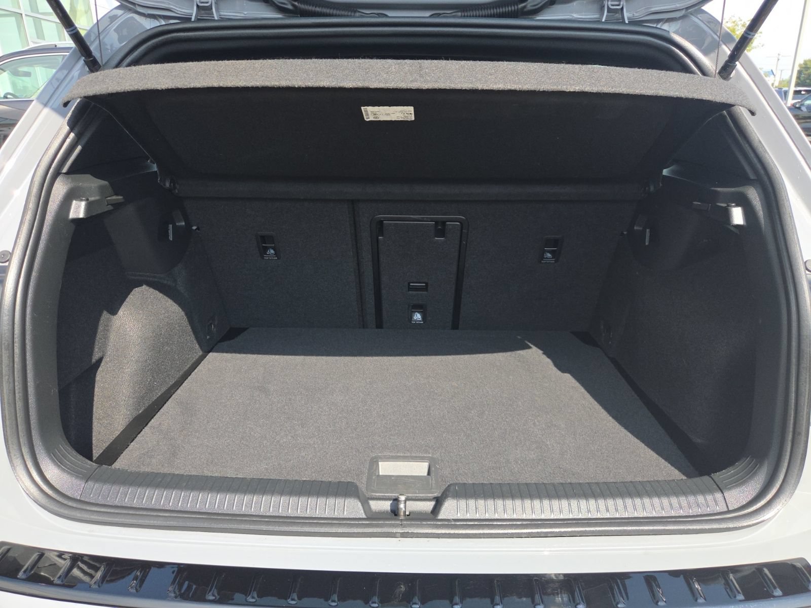 Certified 2024 Volkswagen GTI S FWD image 9