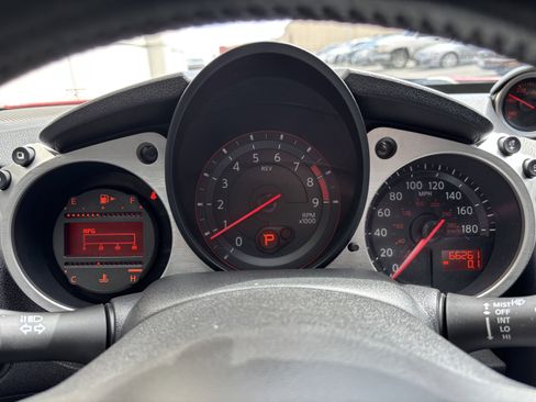 Used 2013 Nissan 370Z Touring w/ Sport Pkg RWD image 30