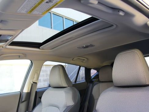 Certified 2024 Subaru Crosstrek 2.0i Premium image 17