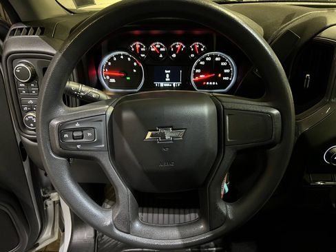 Used 2019 Chevrolet Silverado 1500 Custom Trail Boss w/ Custom Convenience Package image 17