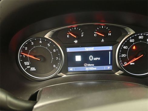 Used 2023 GMC Terrain SLE w/ Driver Convenience Package image 12