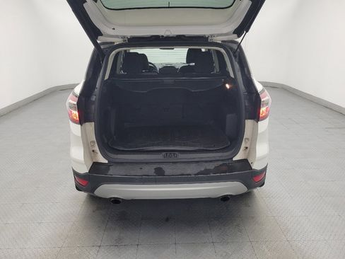 Used 2017 Ford Escape SE w/ Equipment Group 201A AWD/4WD image 29