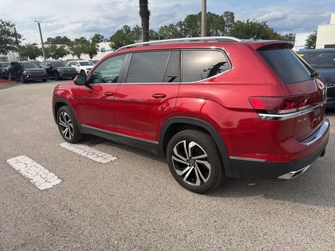 Certified 2023 Volkswagen Atlas SEL AWD/4WD image 5