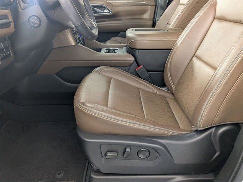 Certified 2022 Chevrolet Suburban High Country w/ Max Trailering Package image 17