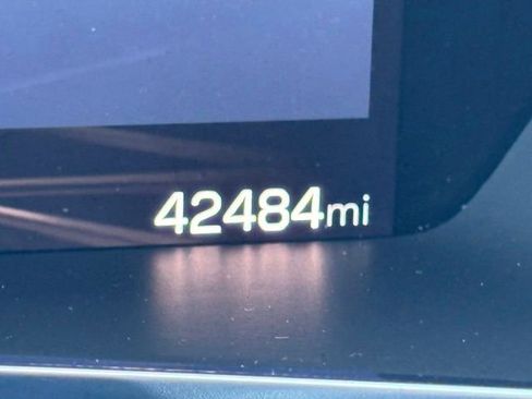 Certified 2023 GMC Canyon Denali AWD/4WD image 24