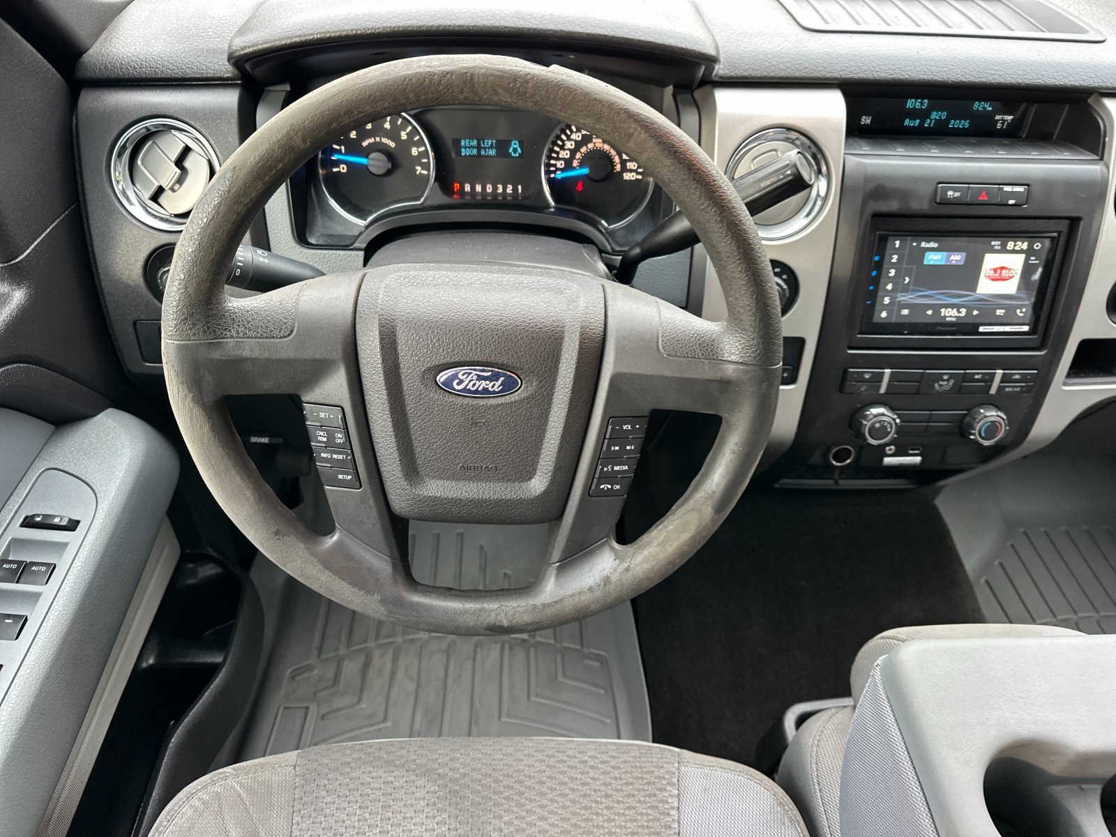 Used 2014 Ford F150 XLT AWD/4WD image 14