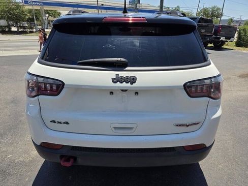 Used 2020 Jeep Compass Trailhawk AWD/4WD image 17