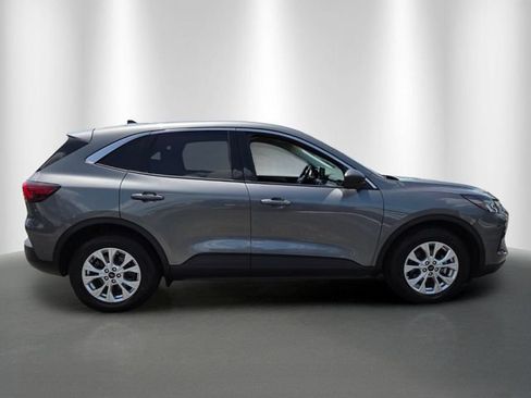 Certified 2024 Ford Escape Active FWD image 6