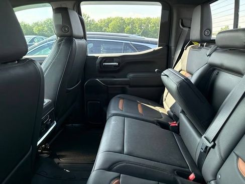 Used 2021 GMC Sierra 1500 AT4 w/ AT4 Preferred Package AWD/4WD image 10