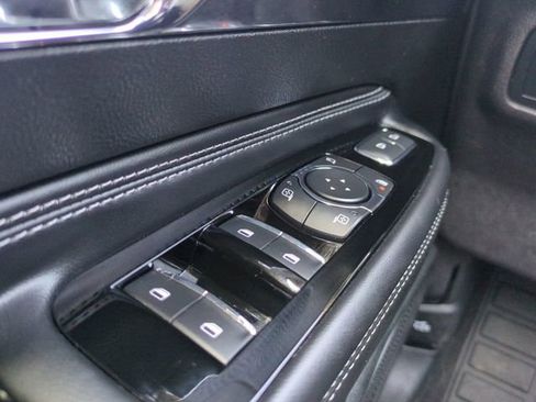 Used 2025 Lincoln Corsair AWD w/ Equipment Group 101A image 26
