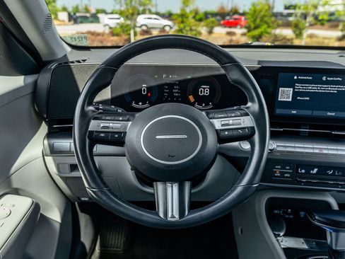 Used 2024 Hyundai Kona SEL FWD image 22