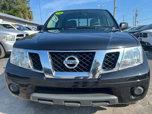 Used 2019 Nissan Frontier SV RWD image 3