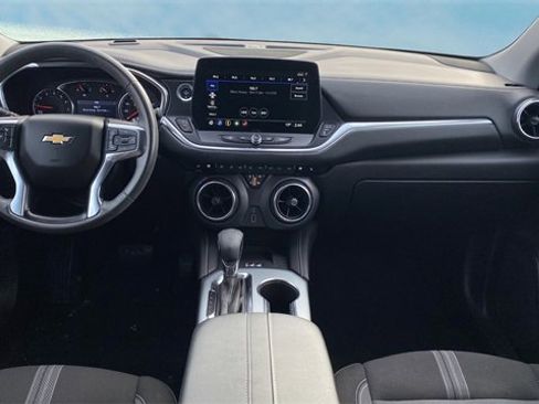 Used 2024 Chevrolet Blazer LT w/ Convenience Package image 15