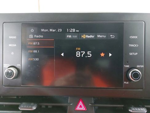 Used 2025 Kia Sportage LX AWD/4WD image 22