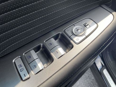Used 2025 Hyundai Palisade Calligraphy AWD/4WD image 6